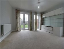 3 bedroom town house to rent Lee Bank