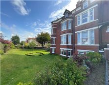 2 bedroom ground floor flat  for sale Southport
