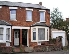 4 bedroom end of terrace house to rent New Botley