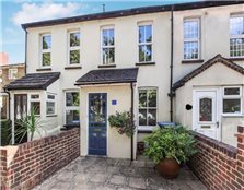 2 bed terraced house for sale Chaldon