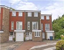 3 bed town house for sale
