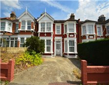 6 bed property for sale
