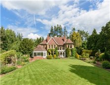 7 bedroom country house  for sale