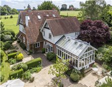 7 bed detached house for sale