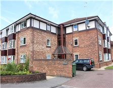2 bed flat for sale Wigginton