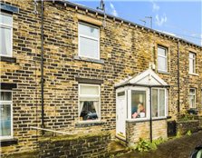 2 bed terraced house for sale Woodside