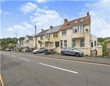 3 bedroom flat  for sale Combe Pafford