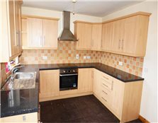 3 bed terraced house for sale Lack