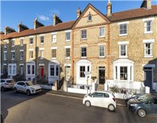 5 bedroom terraced house  for sale