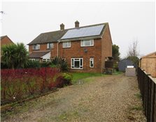 3 bed semi-detached house for sale Mulbarton