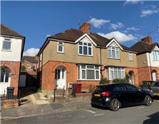 4 bed semi-detached house to rent Reading
