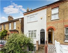 4 bedroom end of terrace house  for sale Upton Park