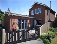 4 bed detached house for sale Mulbarton