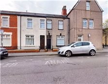 2 bed terraced house for sale Riverside