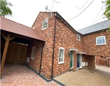 2 bed link-detached house for sale Fordingbridge