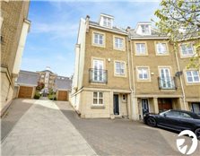 4 bedroom end of terrace house  for sale Greenhithe