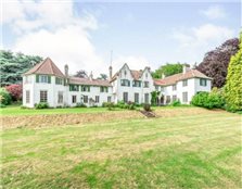 16 bedroom country house  for sale