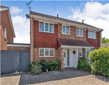 3 bed semi-detached house for sale Kingswood
