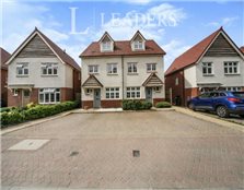 4 bedroom semi-detached house to rent Park Town