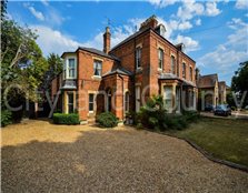 6 bed semi-detached house for sale Peterborough