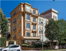 Appartements entièrement rénovés, ancien hôtel Art déco, quartier Cimiez à Nice (1 à 3 pièces, 16 à 69 m²)