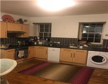 2 bed flat to rent Frankwell