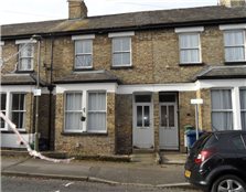 2 bed terraced house to rent Osney