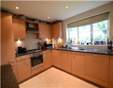 2 bed flat for sale Lower Caversham