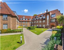 3 bed flat for sale Reigate