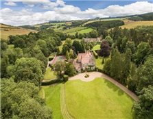 8 bedroom country house  for sale